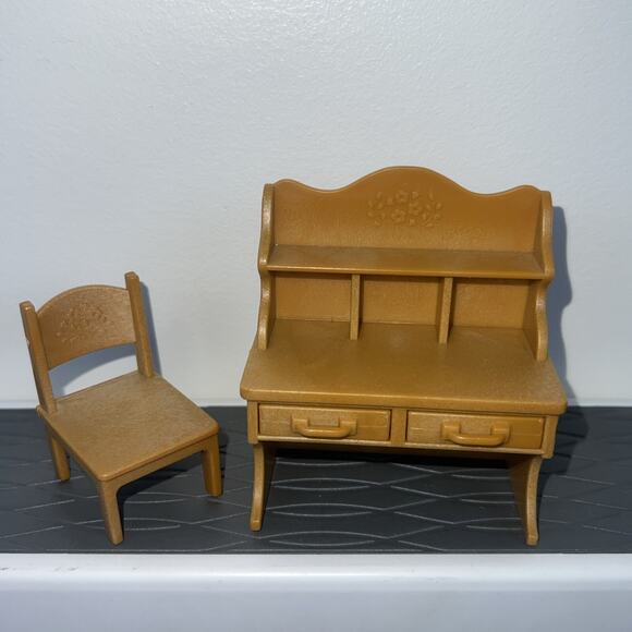 Sylvanian Families Calico Critters Furniture Accessories Figures Lot Piano Desk - Picture 2 of 8